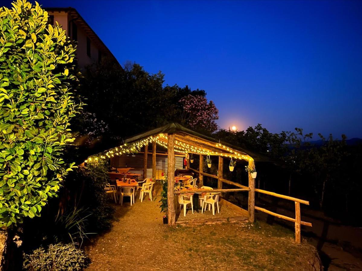 Locanda Agrogallo Carro ภายนอก รูปภาพ