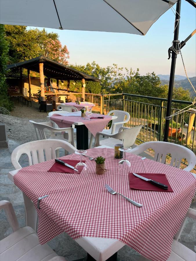 Locanda Agrogallo Carro ภายนอก รูปภาพ